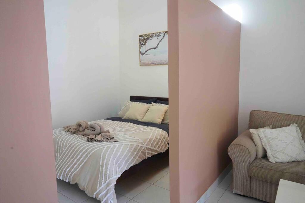 Lovely One Bed Room Apartment Right In The City Ντάρβιν Εξωτερικό φωτογραφία